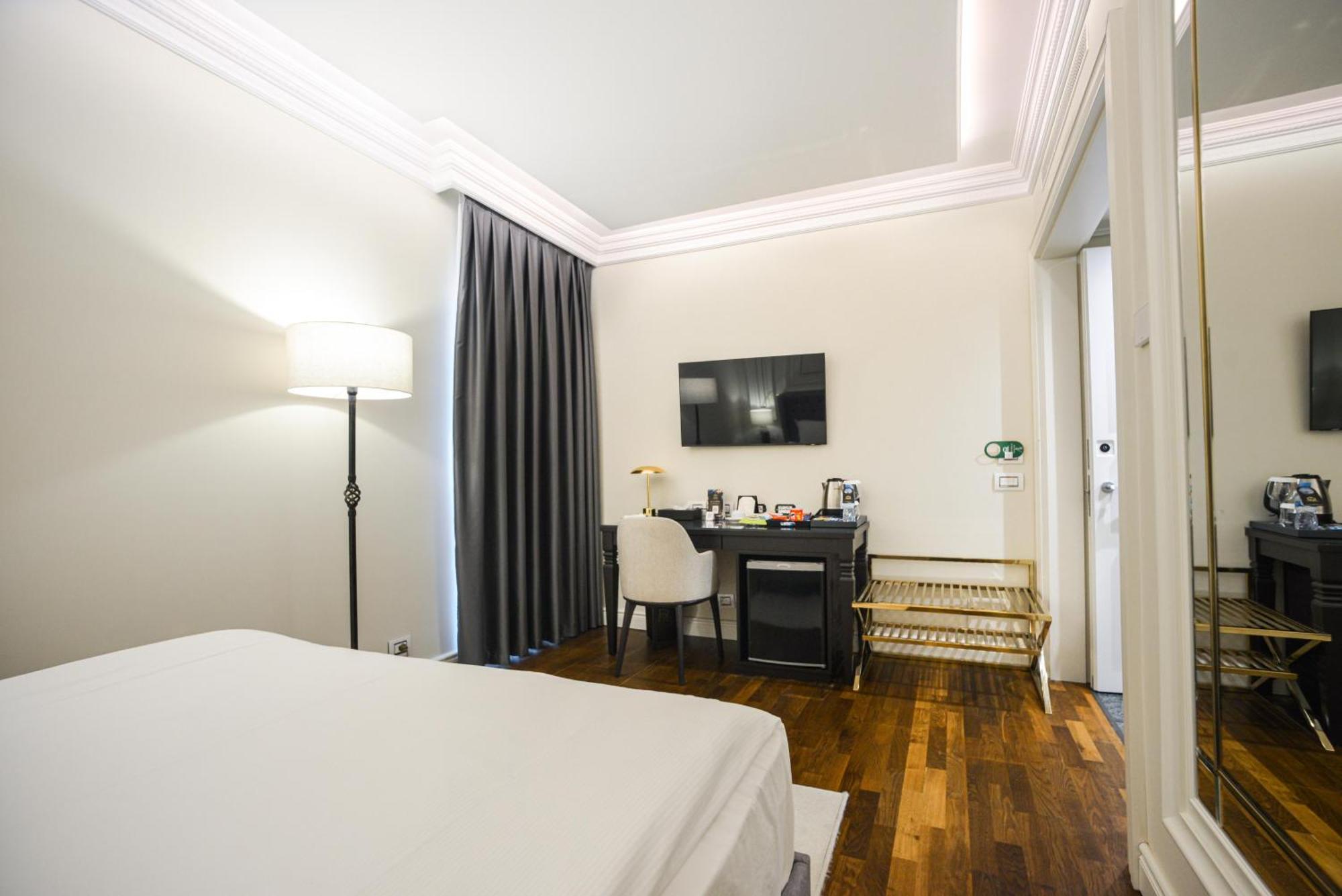 Xheko Imperial Luxury Boutique Hotel Tirana Extérieur photo